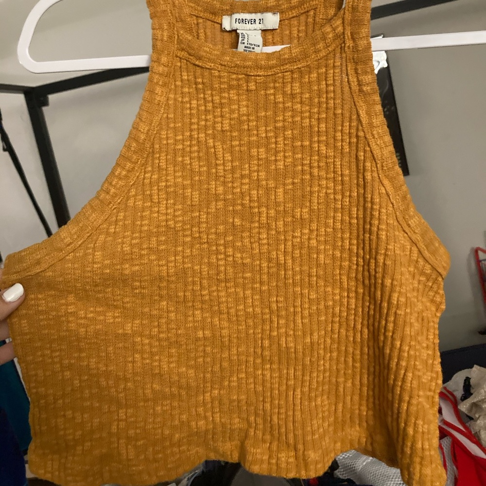 Cropped Sweater tank top